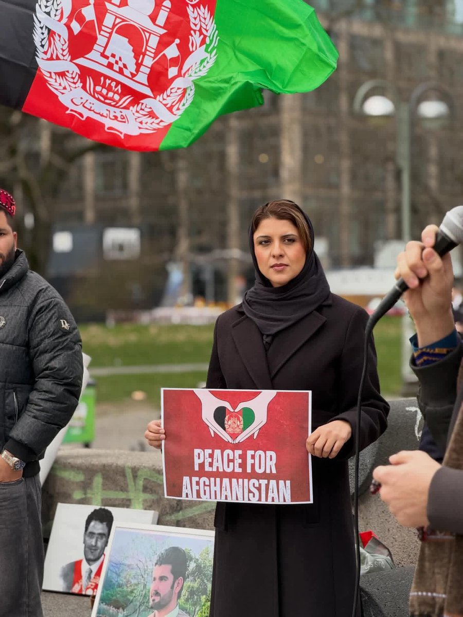 په دې ویرجنو حالاتو کې:
هوسۍ اندړ د جرمني ستر تجارتي ښار فرانکفورټ ښاروالۍ شورا ته په ٥٣ زره رایو او څوارلسم نمبر کامیابه شوه.
د هغې د پارلماني سفر پیل دې افغانانو ته مبارک وي.