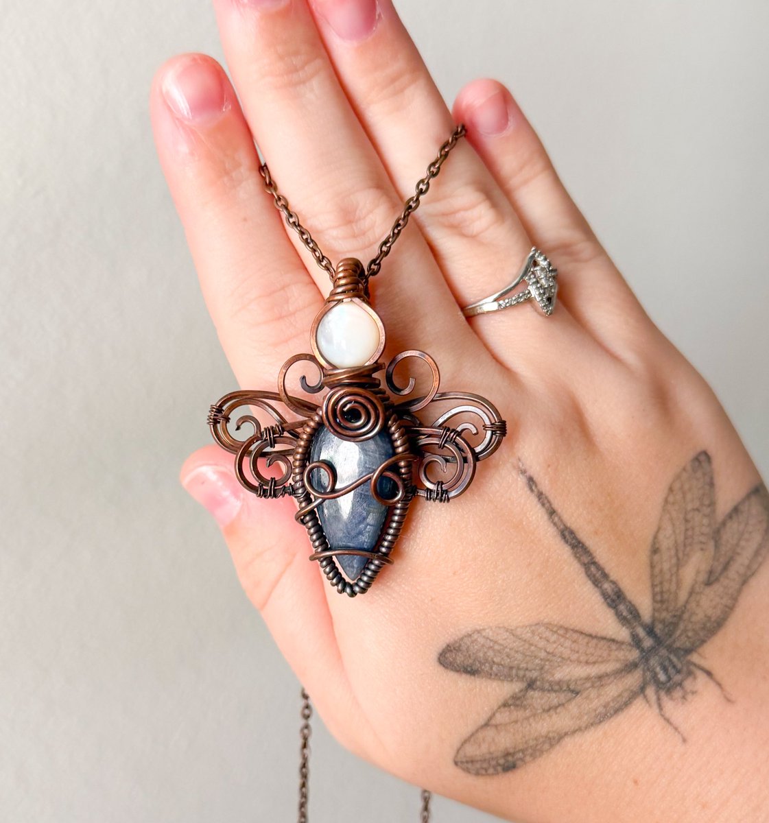 mildhippie ᖭི༏ᖫྀ𓍊𓋼 tweet media