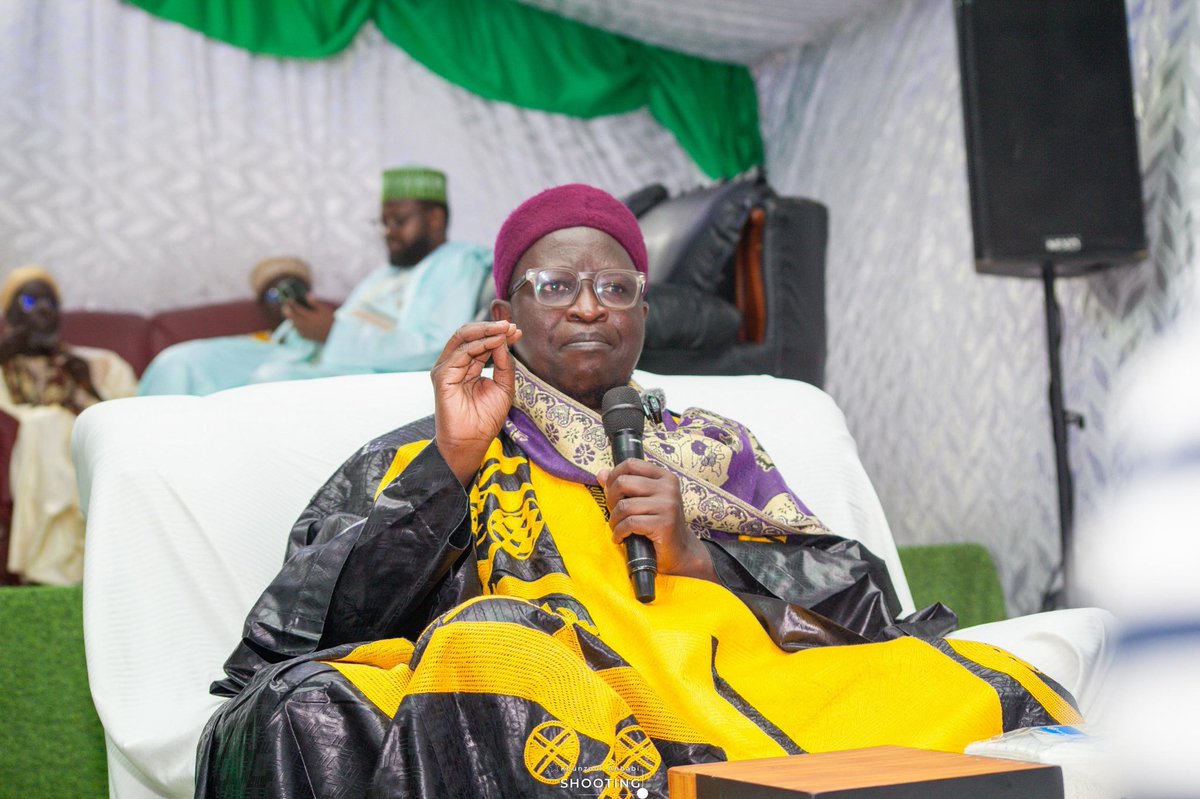 Serigne bi 🥰𝐎𝐮𝐬𝐭𝐚𝐳 𝐀𝐥𝐢𝐨𝐮 𝐍𝐝𝐚𝐨 𝐀𝐥’𝐇𝐚𝐬𝐬𝐚𝐧𝐢_📖

#viral 
#islam