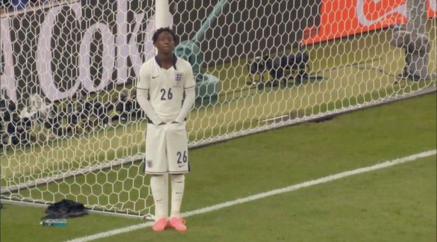 ℱℴ𝓇𝓉𝓊ℯ𝓃° tweet media