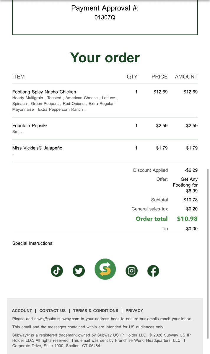 KumarSurefh's tweet image. Tweet 3/3  
Photos + receipt attached for proof.

This should not happen. Proper food handling and labeling is basic.

I expect this to be addressed.

#Subway #FoodSafety #CustomerRights
