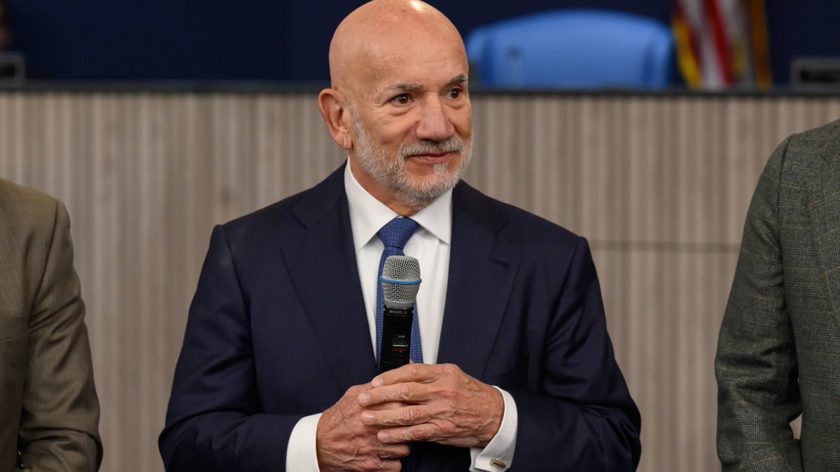 Daniella Levine Cava tweet media