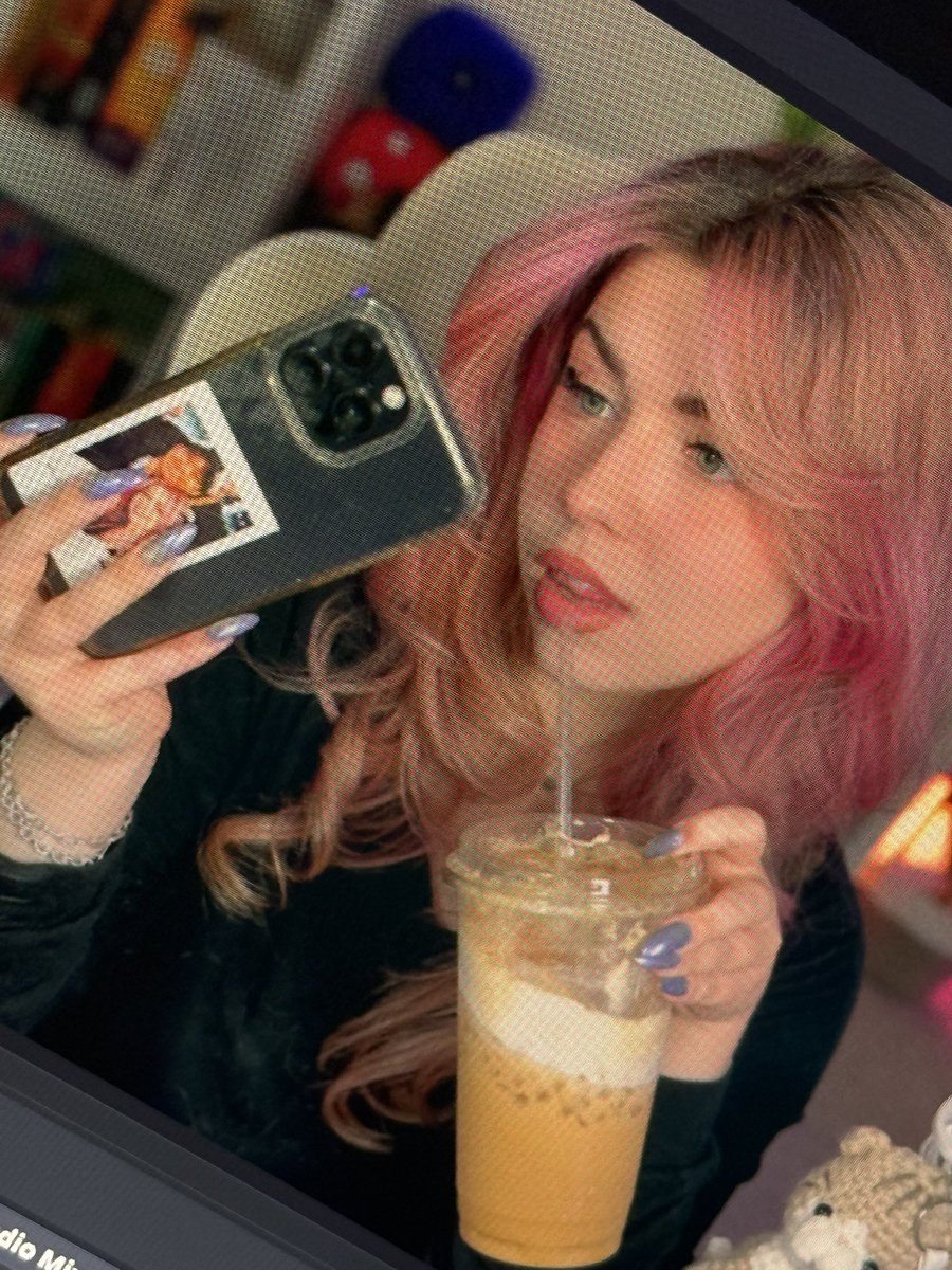 🌸 Olivia 🌸 Twitch Partner tweet media