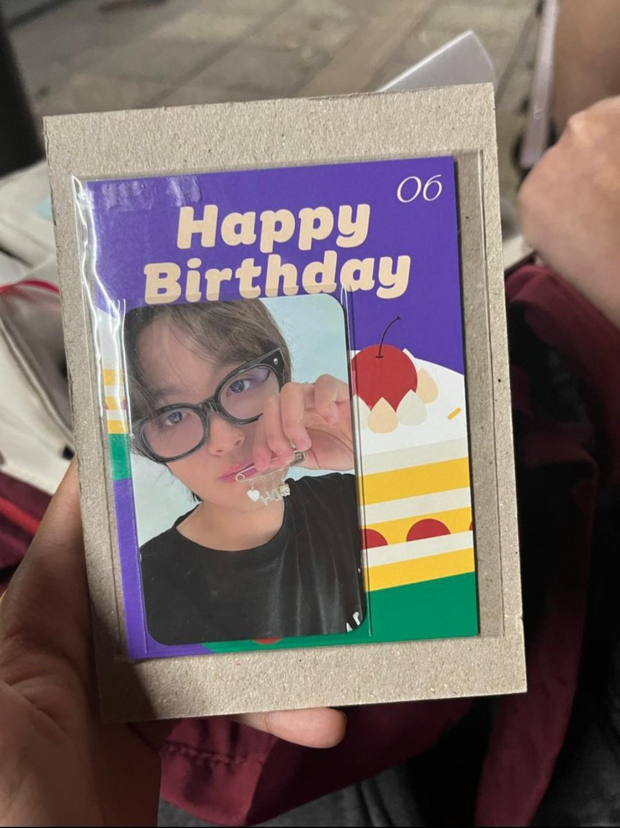 euana 💥 tweet media