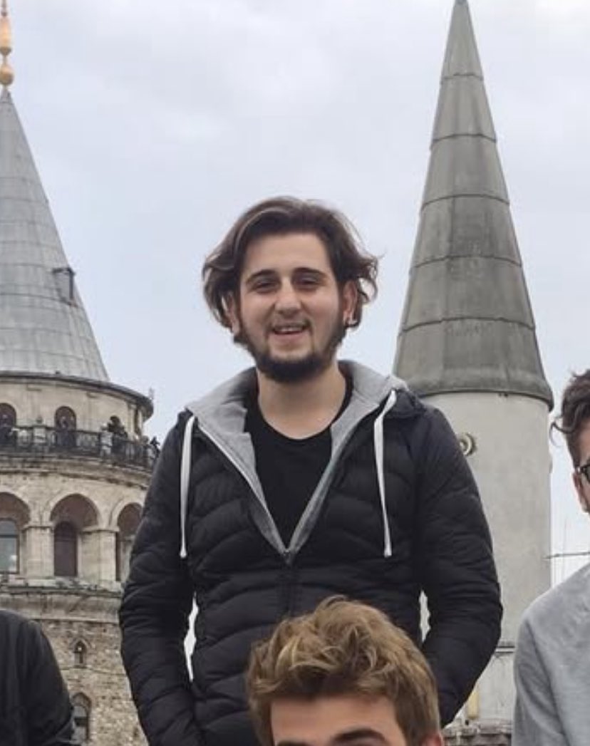 umut can tweet media