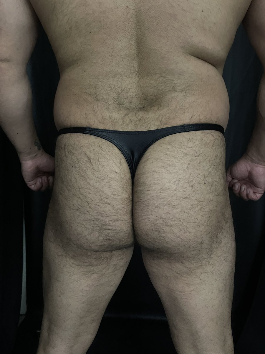 Guarro.Black tweet media