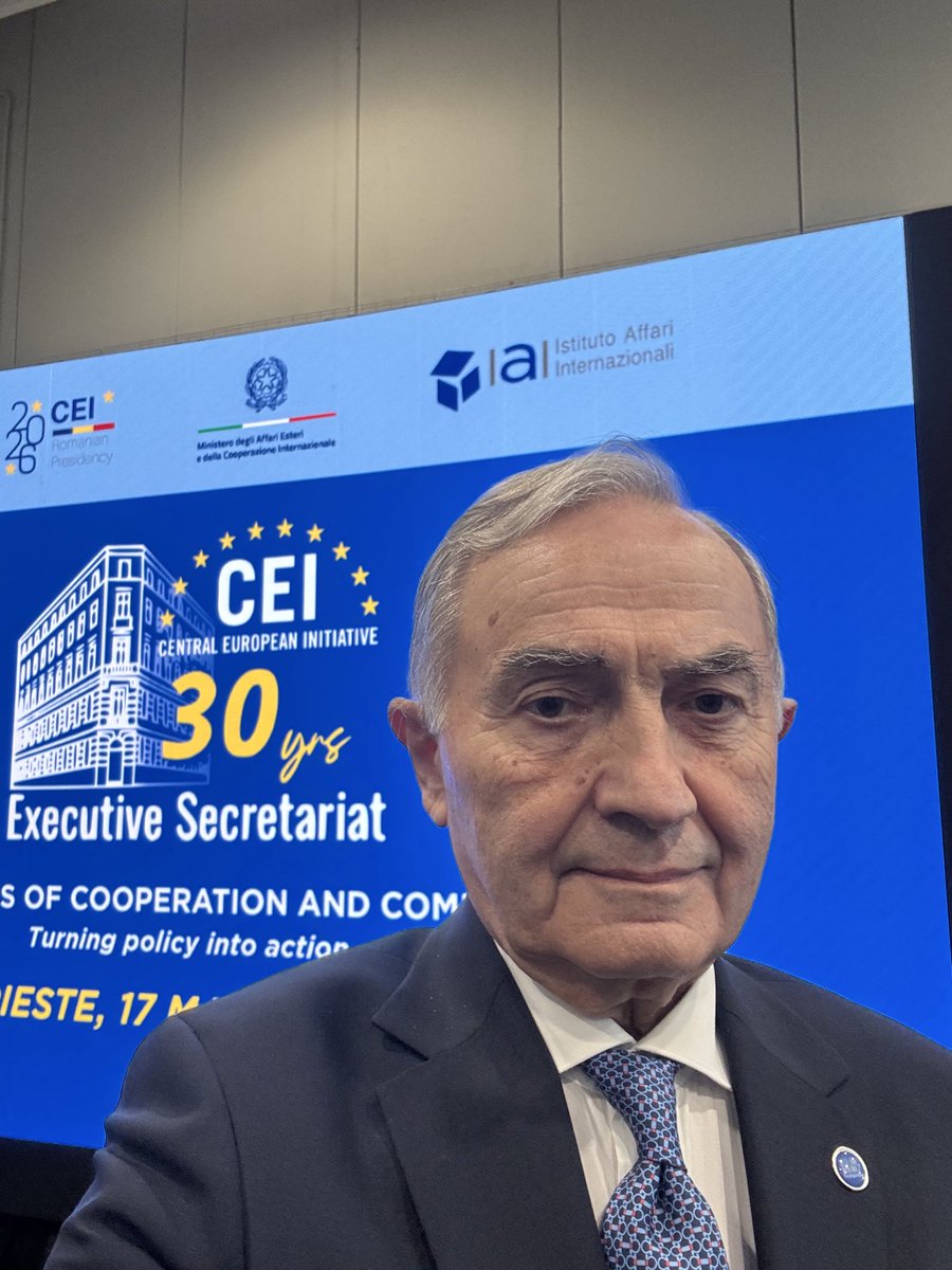 Lazar Comanescu tweet media