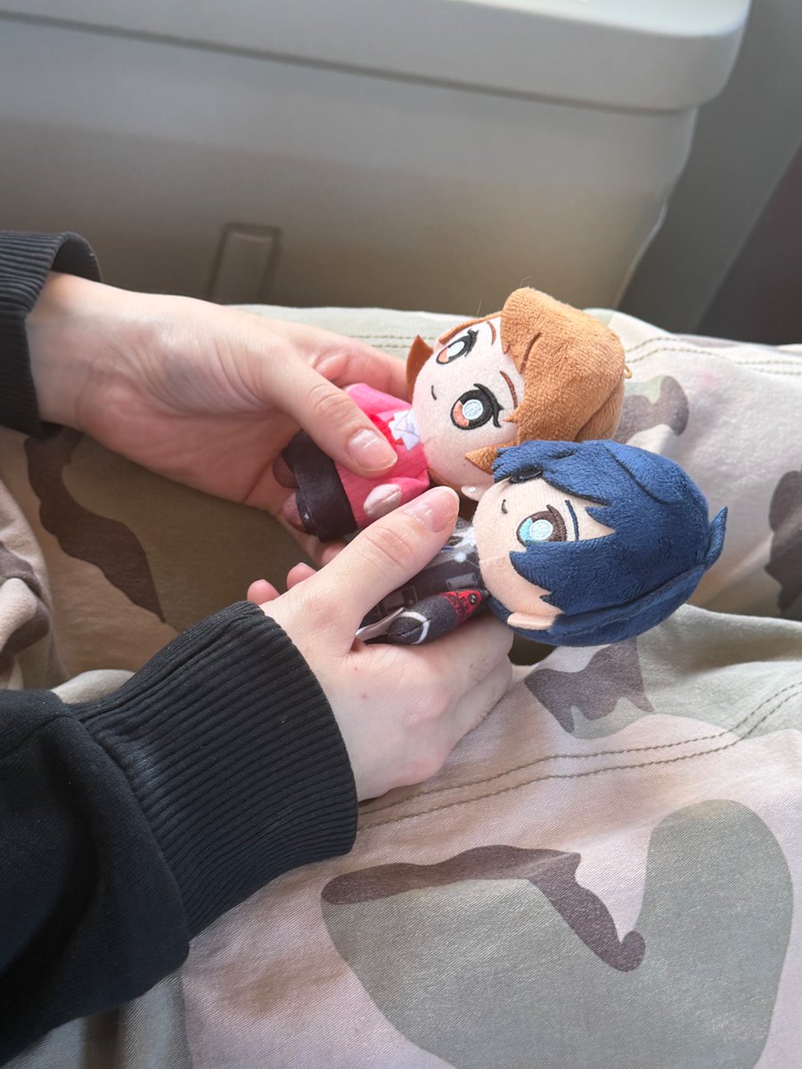 hourly shuyuka 💙🩷 tweet media