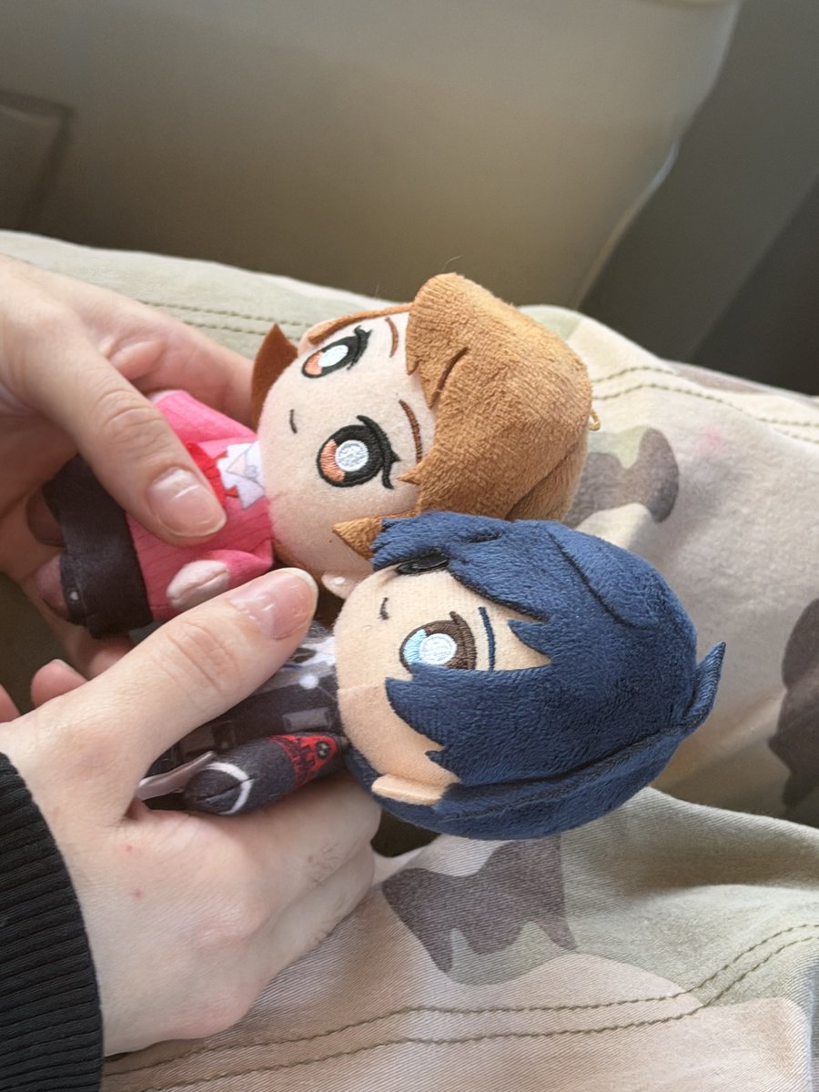 hourly shuyuka 💙🩷 tweet media