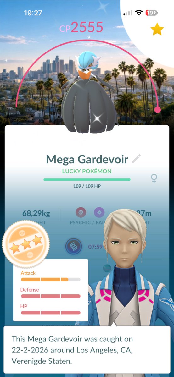 Couldn't catch the Gardevior in LA, but managed to get it in trade. One day this will get bottle capped✨🤗