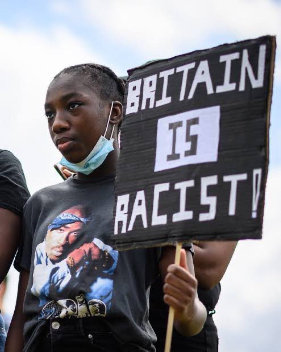 iamyesyouareno tweet media