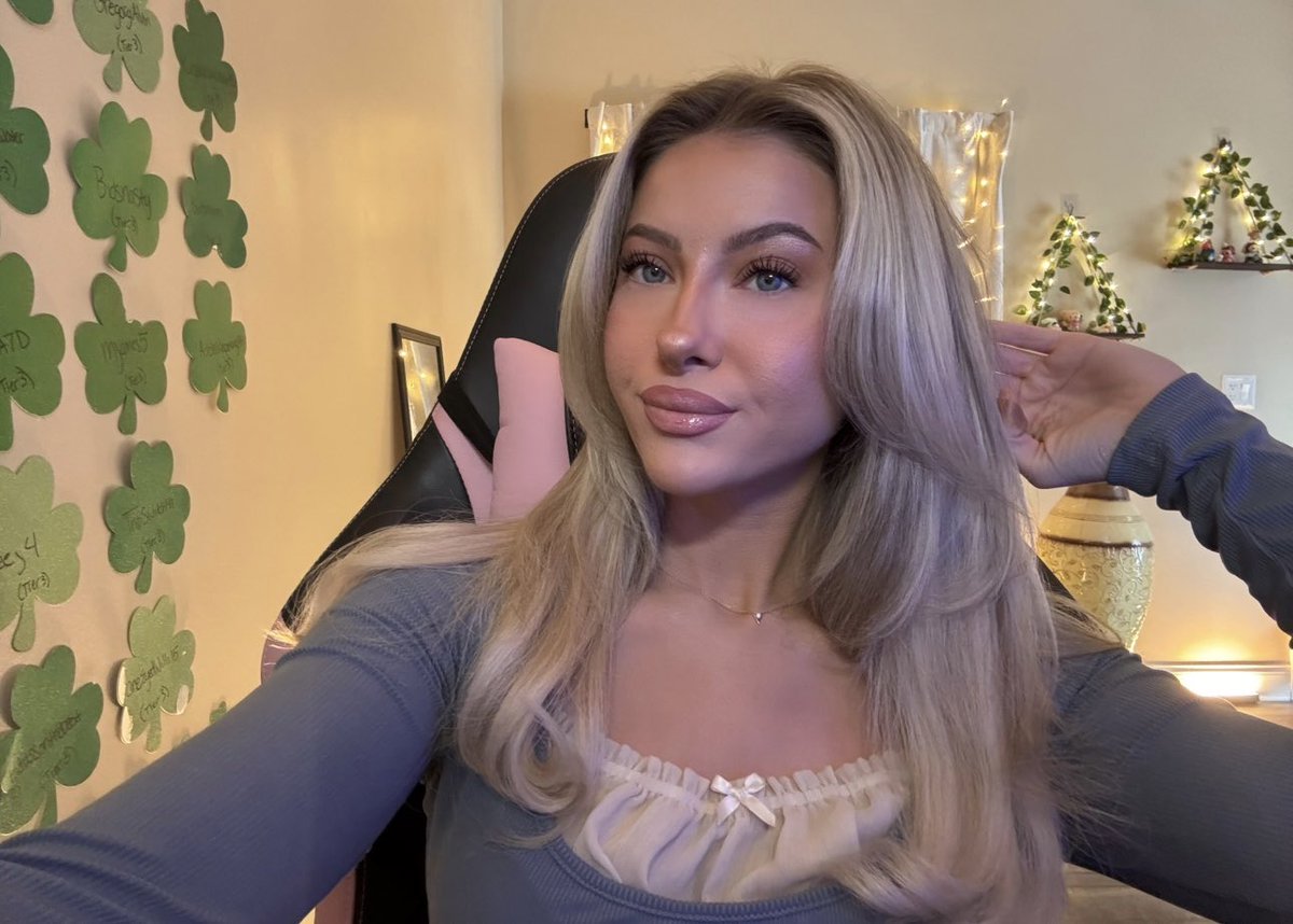 shaya 💜 tweet media