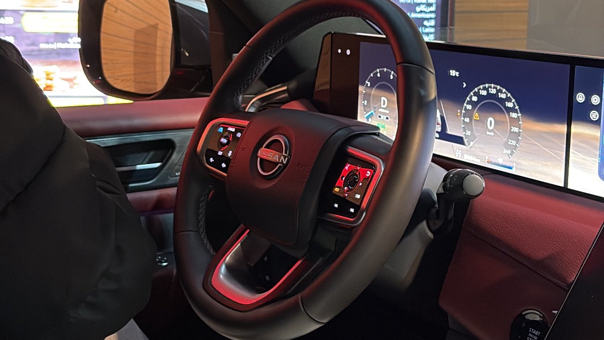 شِين tweet media