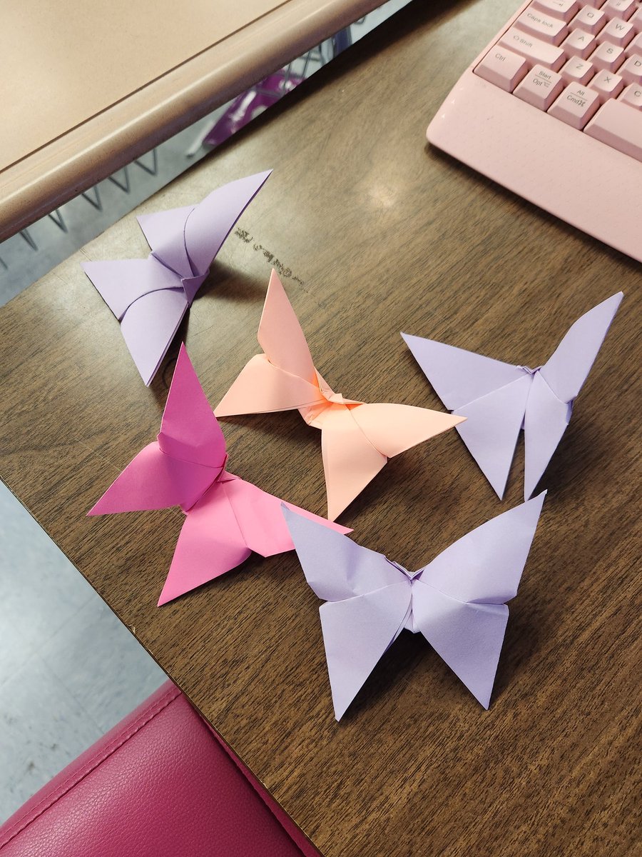 Mrs. Talmo tweet media