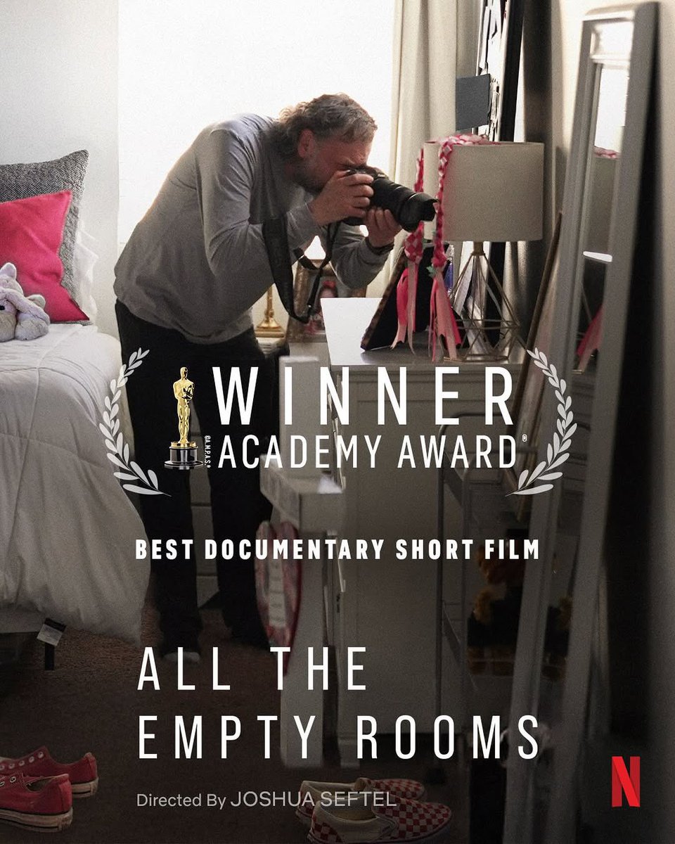 debbiecampbell's tweet photo. All the Empty Rooms has won the Academy Award® for Best Documentary Short Film.

The empty rooms in our film belonged to four young children. All of them were killed in school shootings. It was an honor to have their parents with us at the awards.

Streaming now on @netflix https://t.co/rckUkza4E5