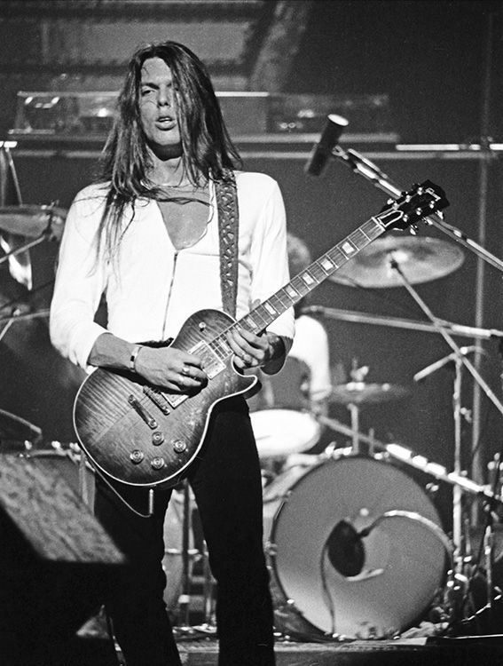 RockLegends's tweet photo. Join us in wishing legendary Thin Lizzy guitarist @scottgorham_ a very Happy 75th Birthday! https://t.co/1s2LeW2nzX