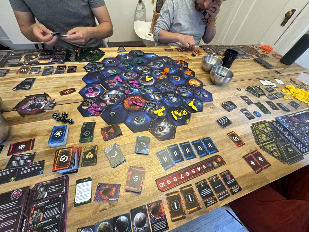 Christian Keil tweet media