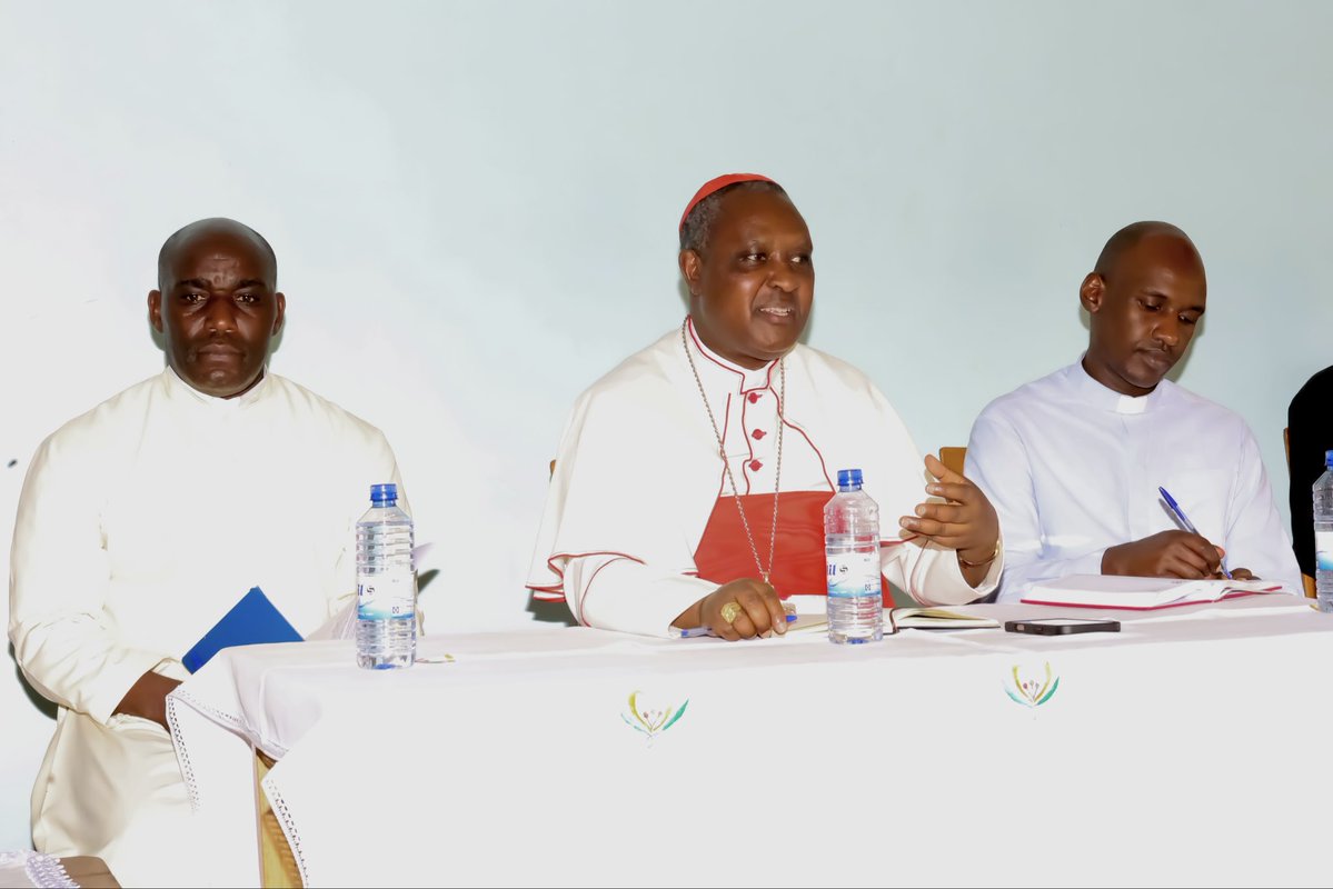 Archidiocèse de KIGALI tweet media