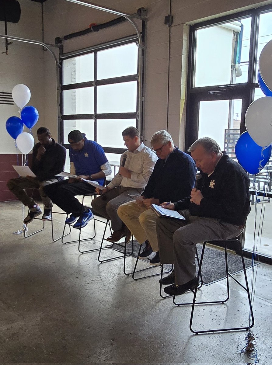 University of Kentucky Alumni of Louisville tweet media