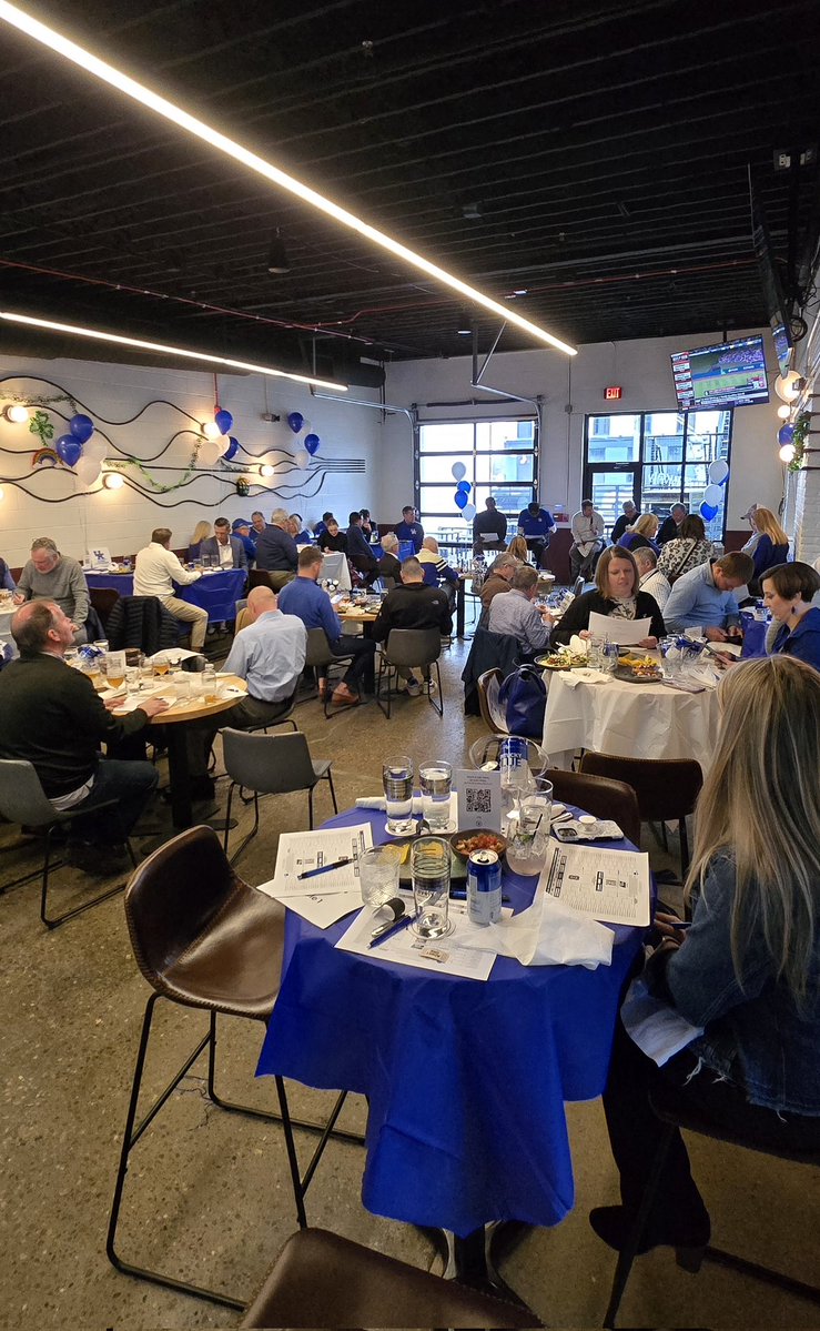 University of Kentucky Alumni of Louisville tweet media