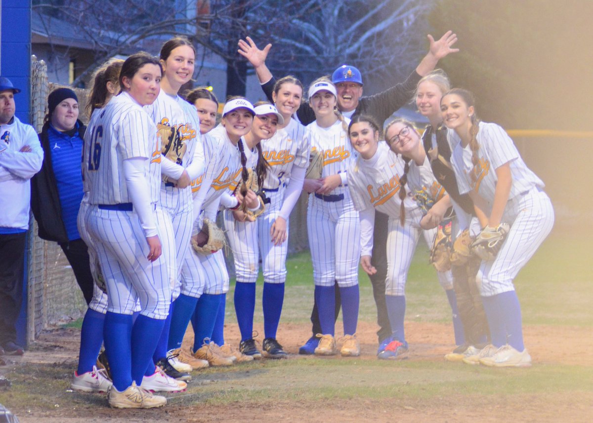 Barrett Price 2028 tweet media