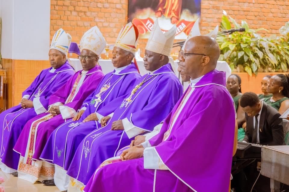 Archidiocèse de KIGALI tweet media