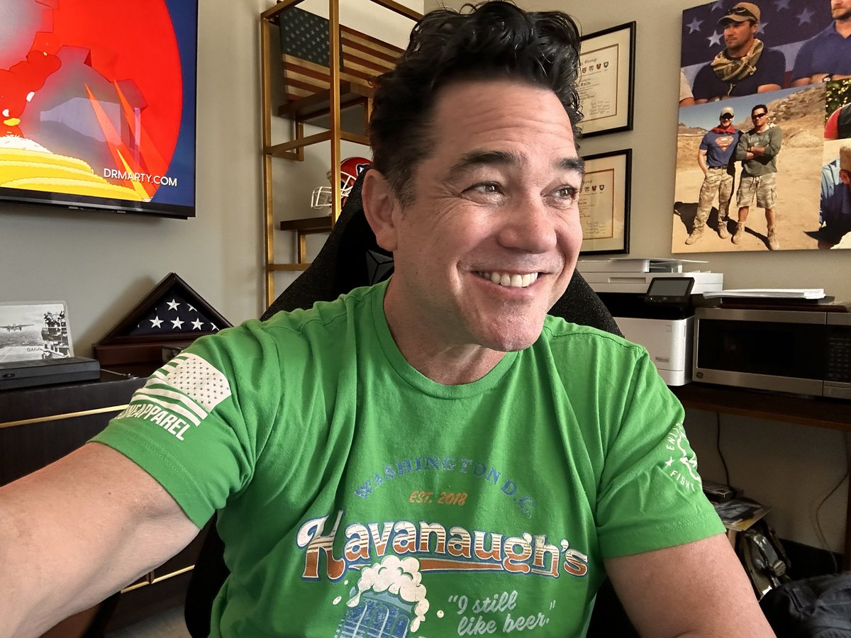 Dean Cain tweet media