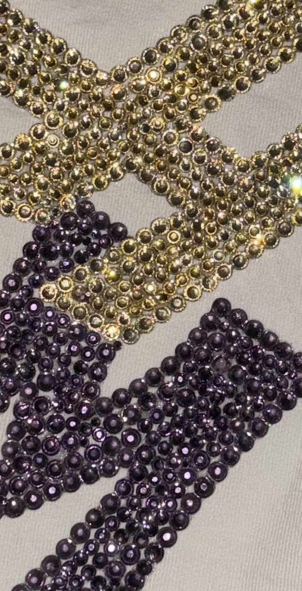 Miley Analytics tweet media