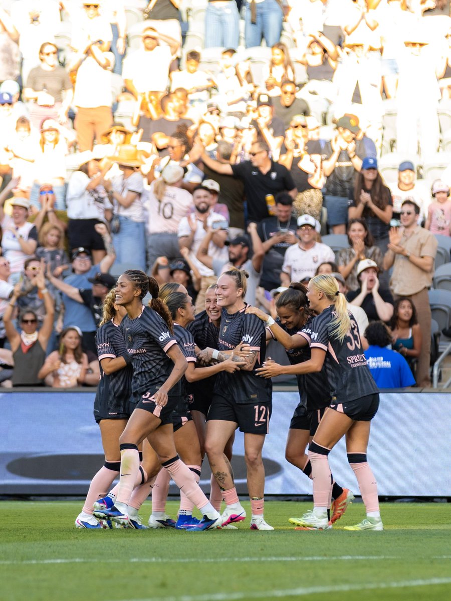 BMO Stadium tweet media