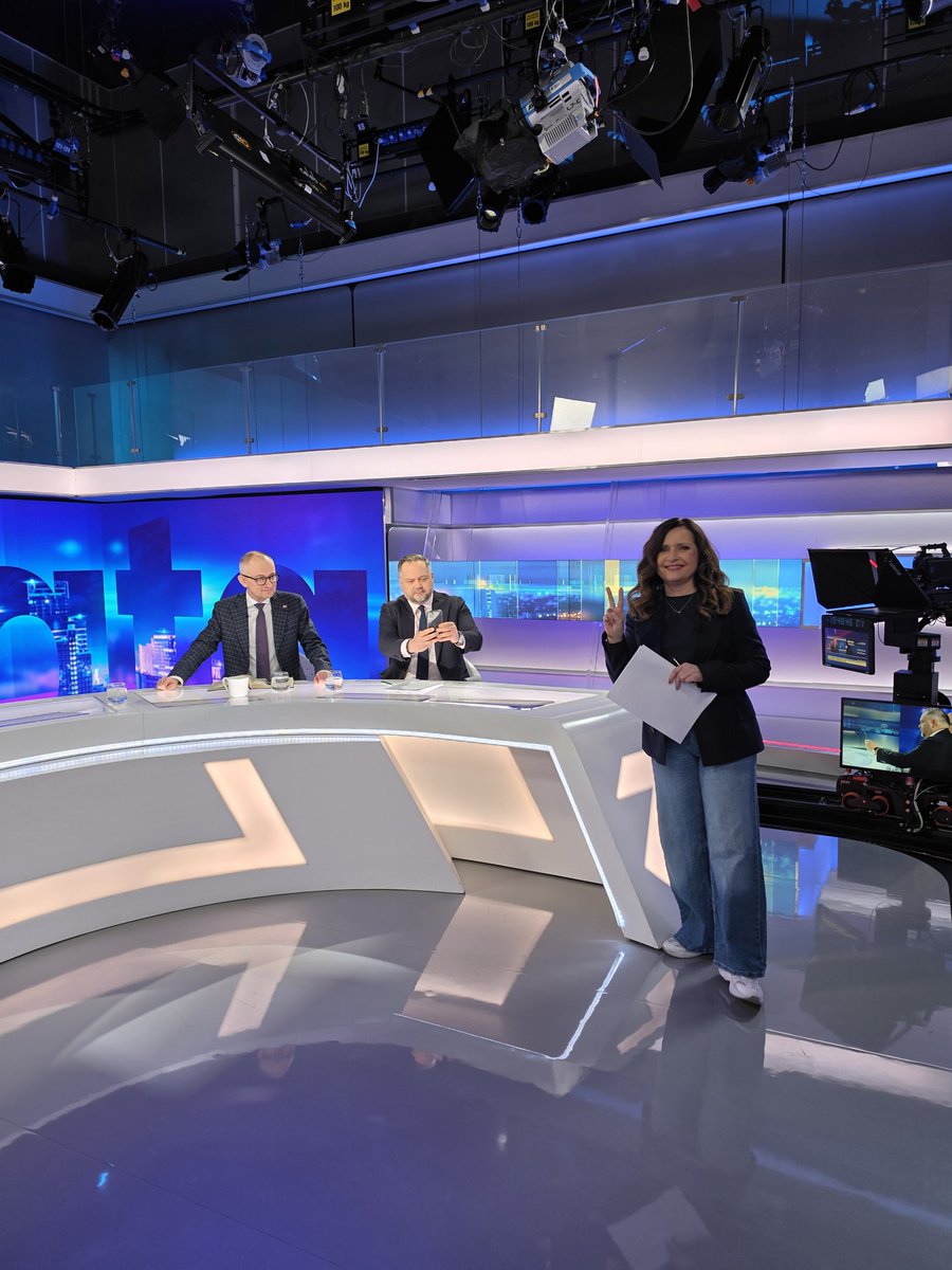 Agnieszka Gozdyra tweet media