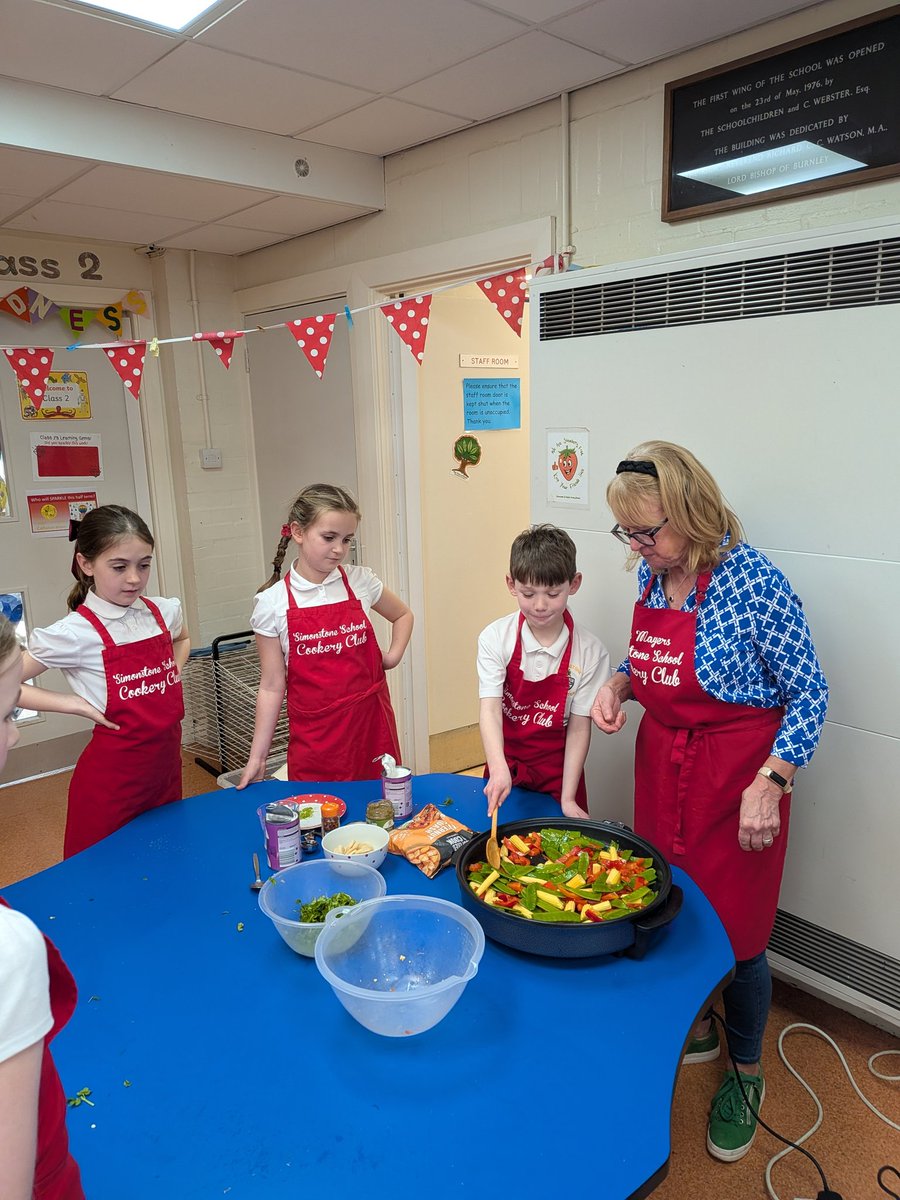 Simonstone StPeter's tweet media