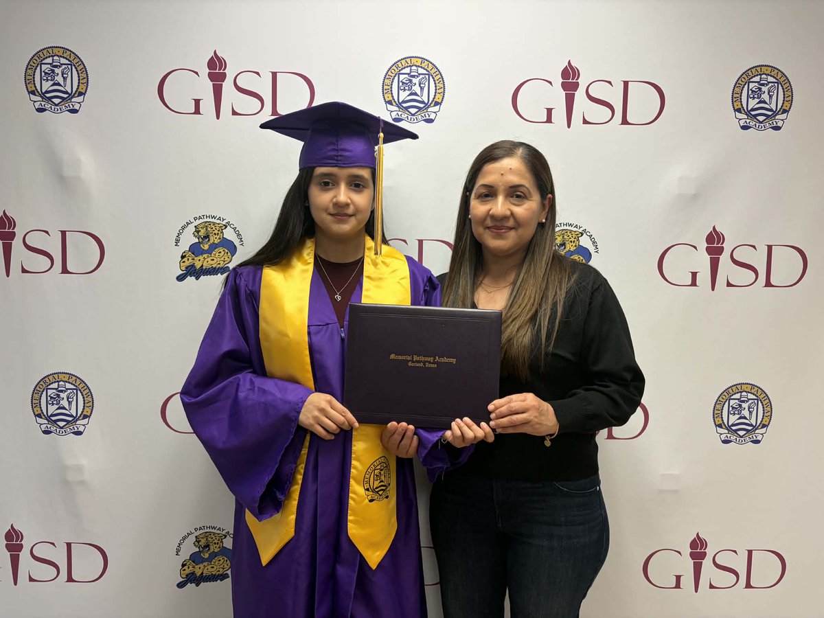 MPA_GOJAGUARS's tweet photo. #MPAJAGS
presents our proud
GRADUATE C/0 2026
Arely Treviño Casanova (29)
We are so proud of you.
Keep being a role model in your community, with your family and at MPA!
#LIVEYOURDREAMS #GRADUATE #GOALSETTER #GANAS #OVERCOMEOBSTACLES #GOCONQUER #LIGHTHOUSE https://t.co/LZezqDkl4Z