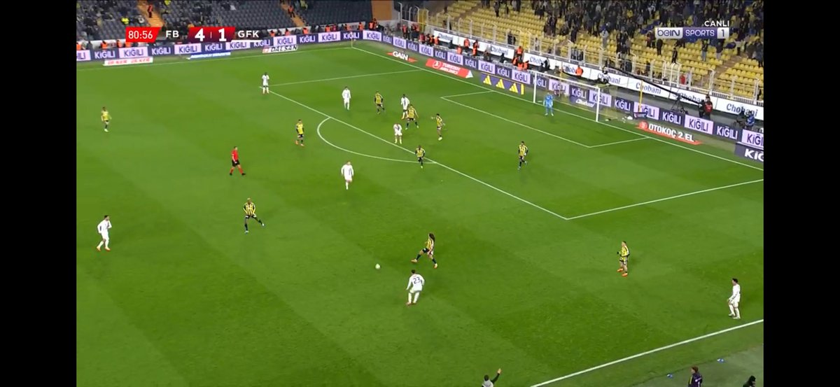 İsko  🦅 tweet media