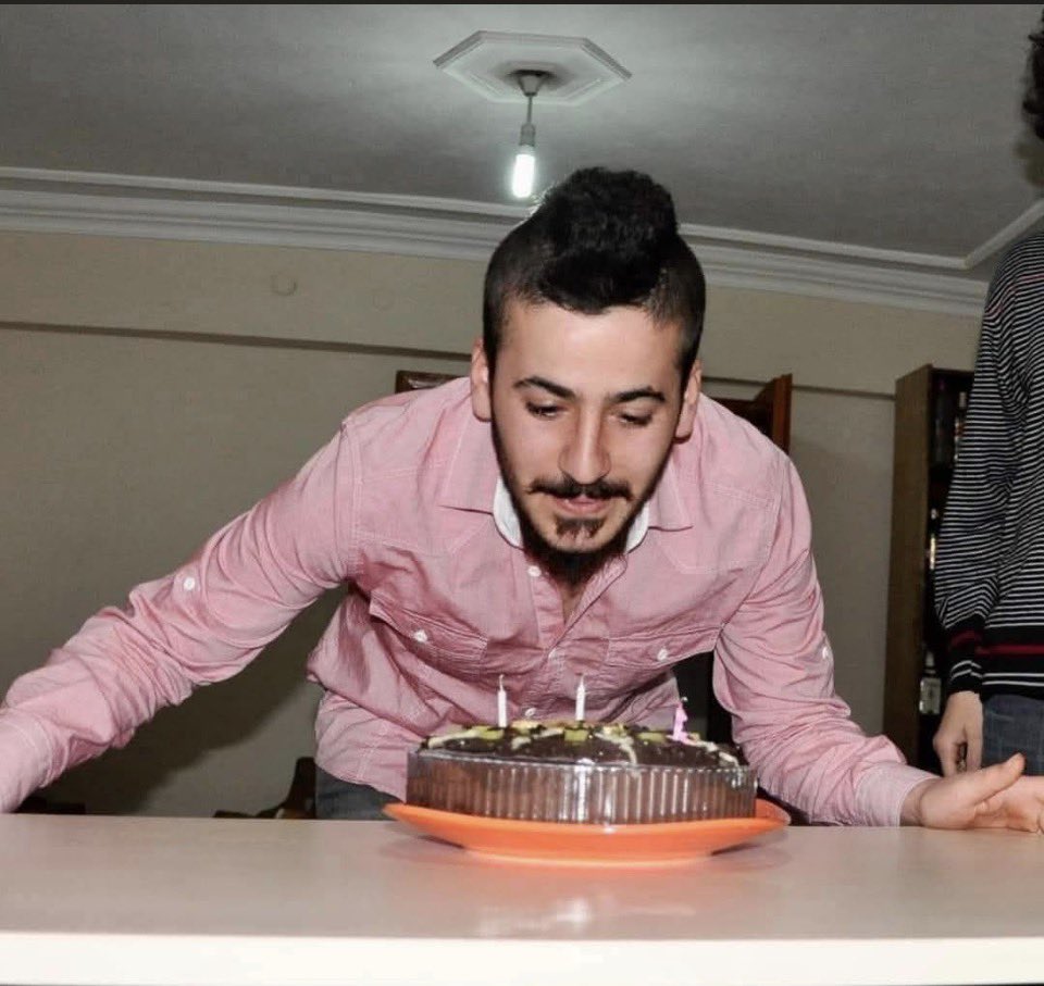 Ali_Usta tweet media