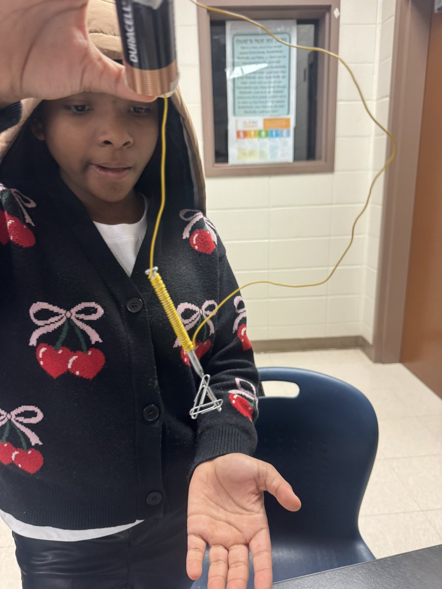 Ms. Bervine ✨ tweet media