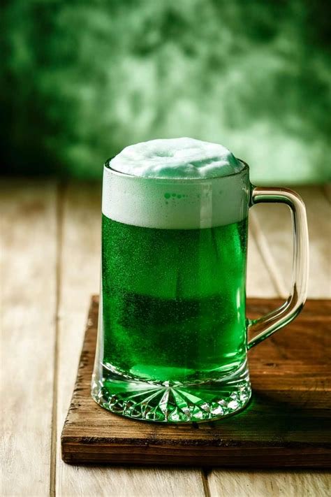 AndiJonesRP's tweet photo. Y’all stop by #Brew2Brew today! You can grab an Irish cream coffee and a green beer from #Russo’s next door! https://t.co/bq7yjfsH8I