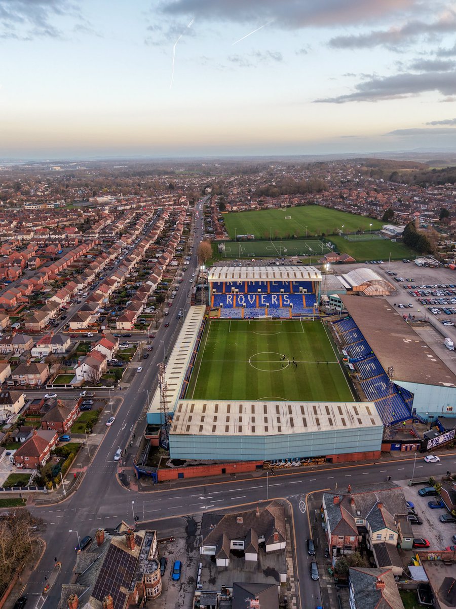 Thrill Pix tweet media