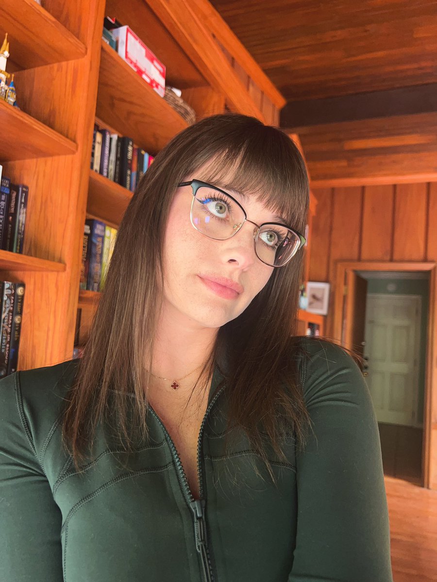 HaeSicks's tweet image. Happy St Patrick’s Day 🍀