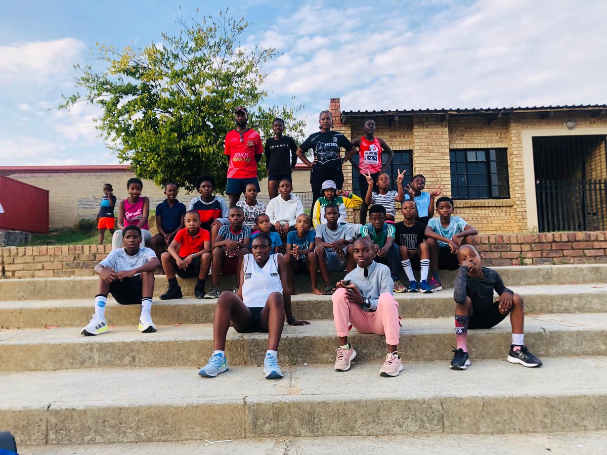 Run Alex Development tweet media