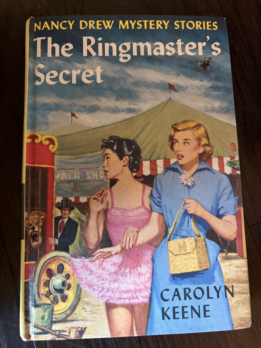 Rebecca 📖 tweet media