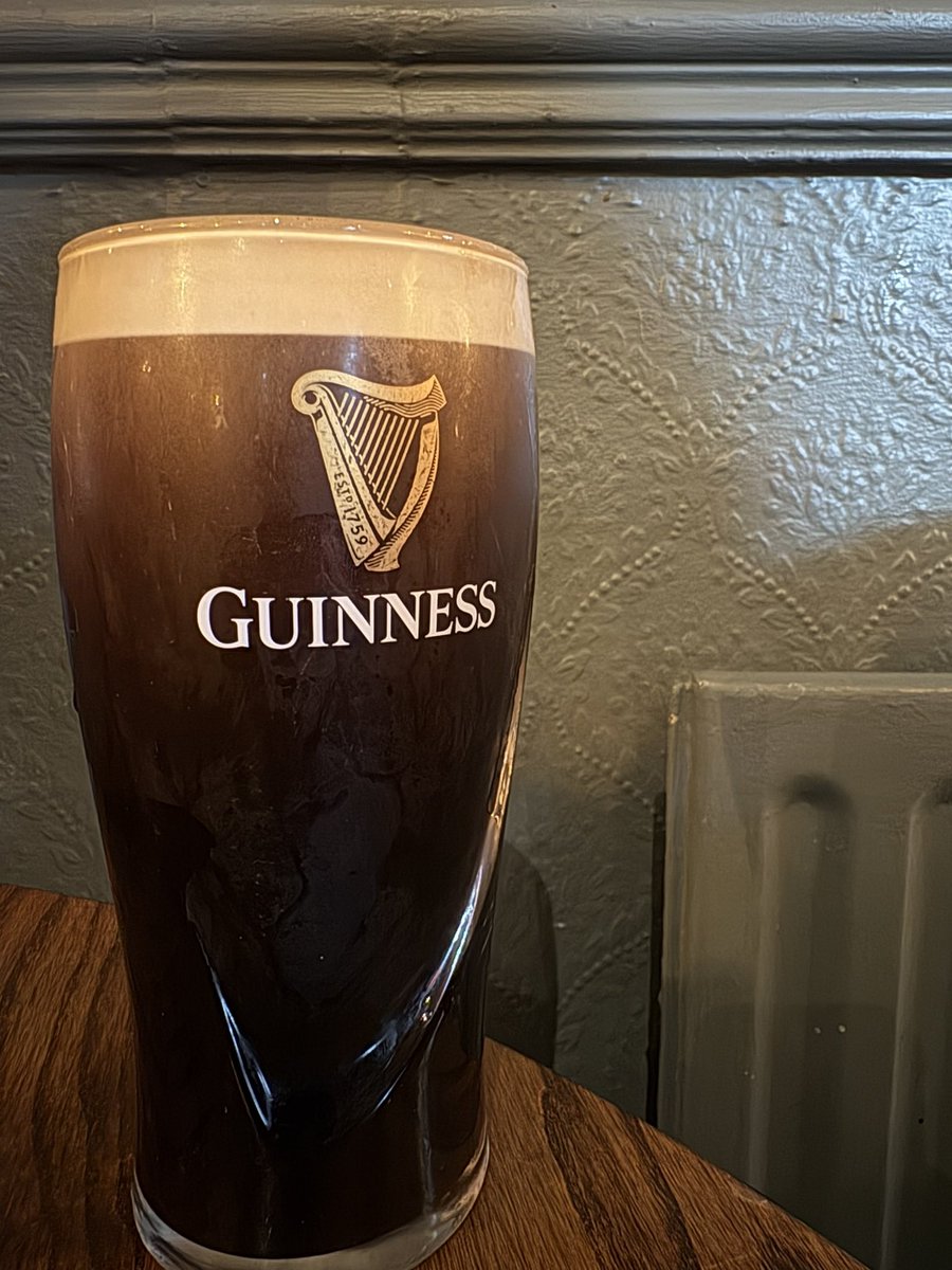 Sarah Drinks Guinness tweet media