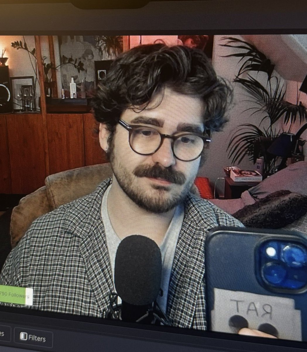 APuzzledSlime | #HomeSMP 🟩 tweet media