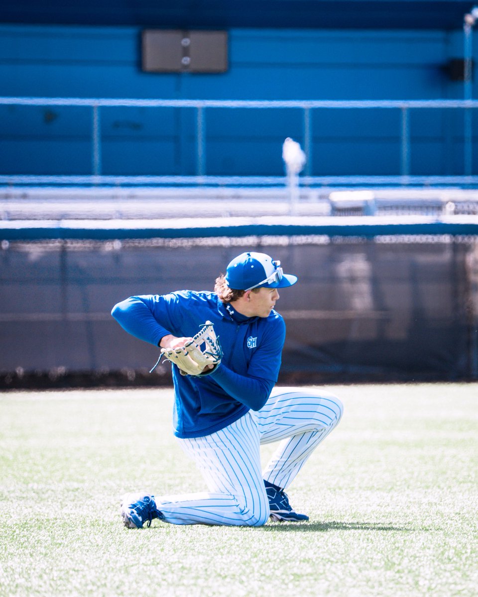 SHUBaseball's tweet image. Mid week ready‼️

#HALLin🔵⚪️ #NeverLoseYourHustle