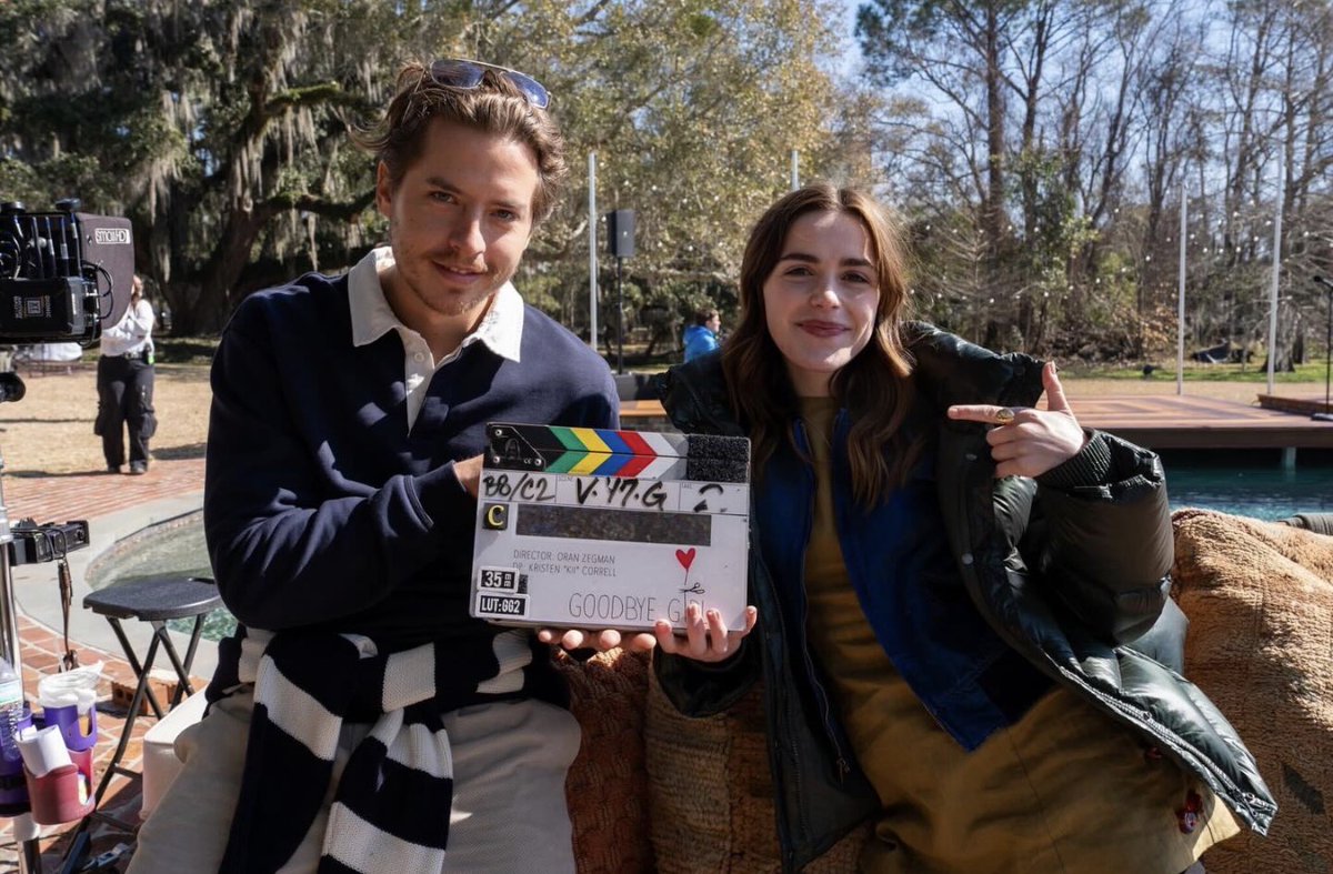 rom-com archive tweet media