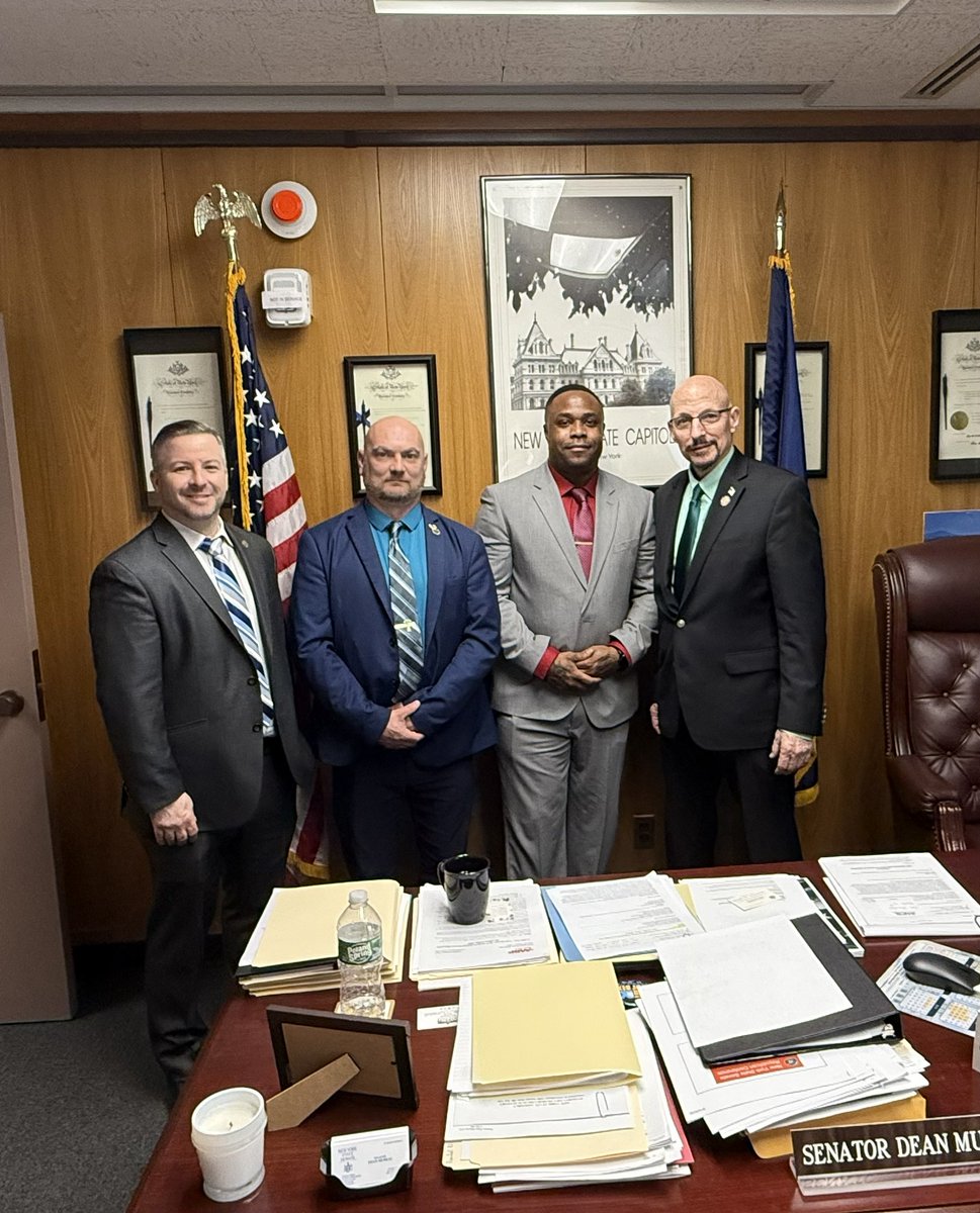 Dean Murray tweet media