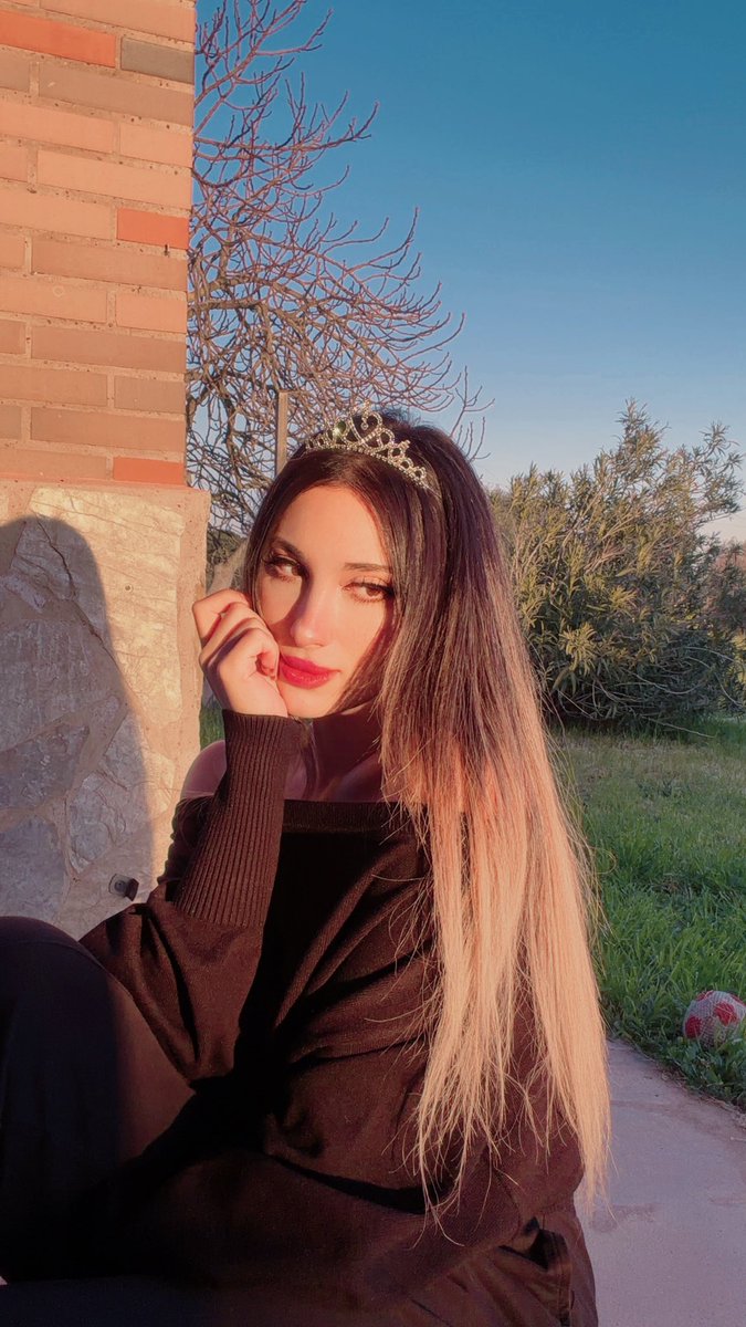 K α т т н • ♡ tweet media