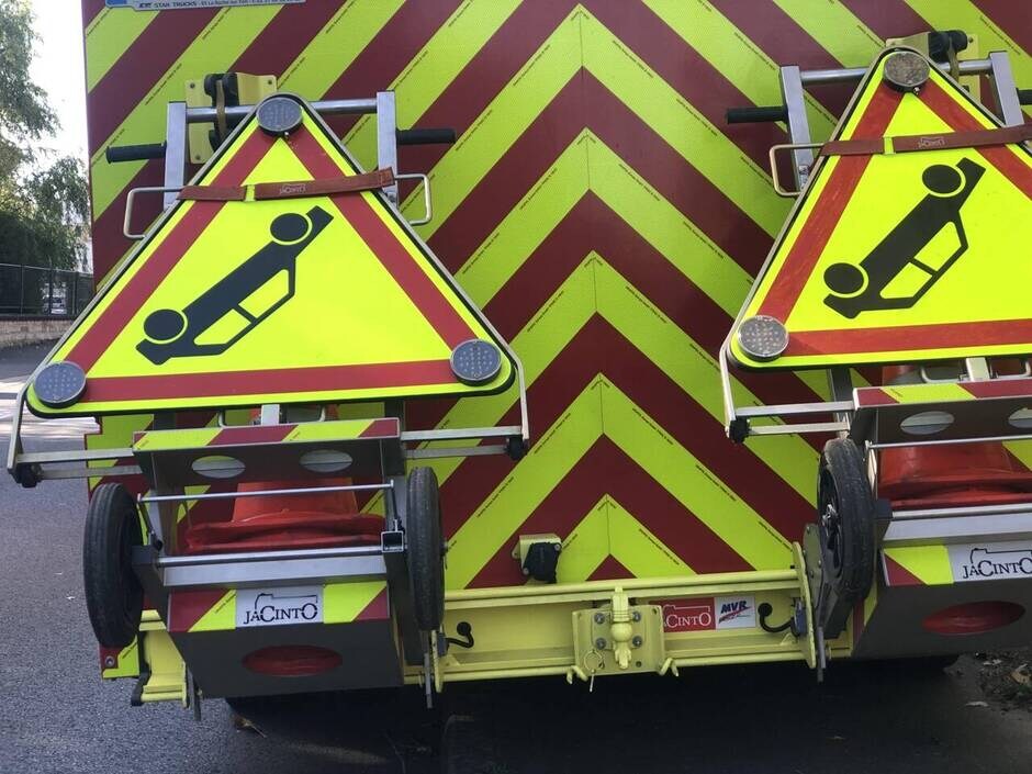 🔴 Loiré : un blessé dans un accident entre un poids lourd transportant du sable et une voiture ➡️ ouest-france.fr/faits-divers/a…