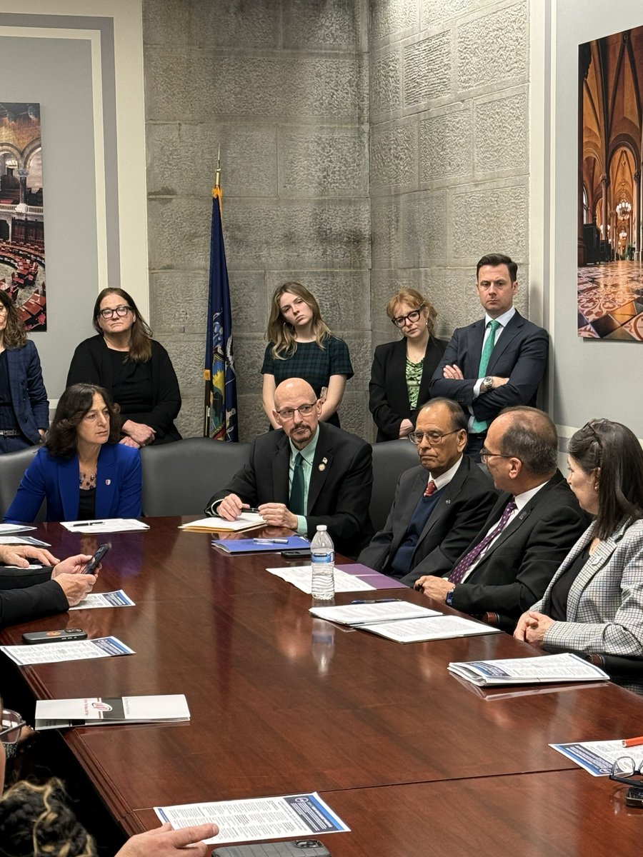 Dean Murray tweet media