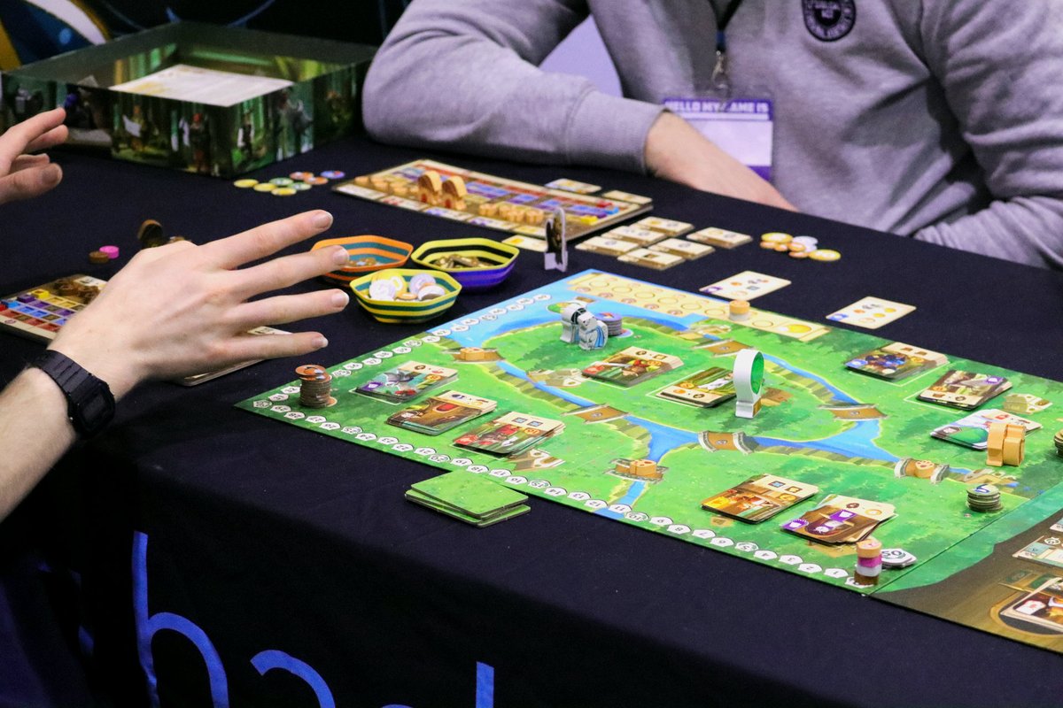 Pure247Radio tweet media