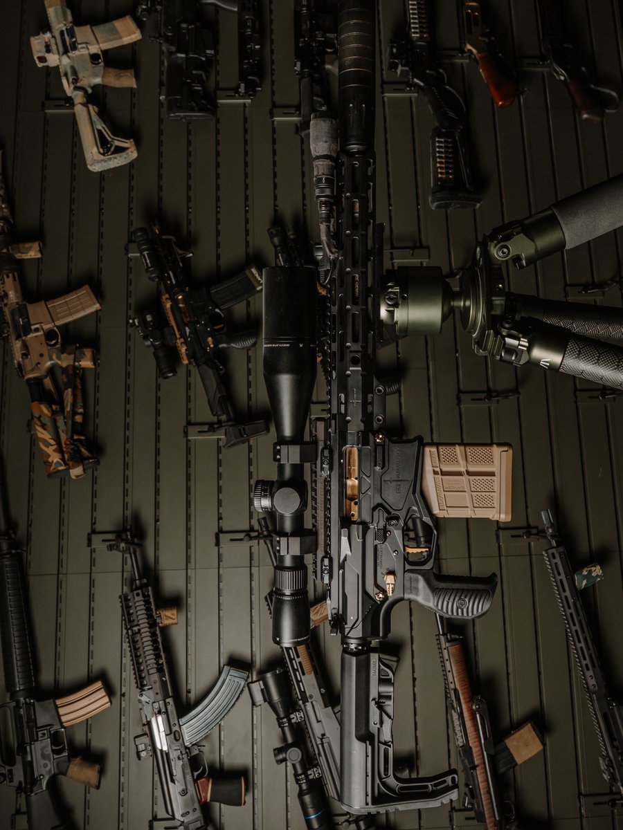gqarmory's tweet photo. I Spy with my little eye something that isโฆ.
#gq #wallrack #mancave #gunroom https://t.co/TM1HcG1unR